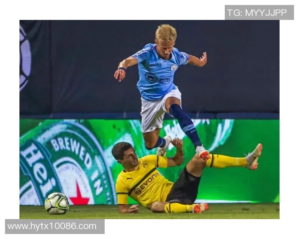 多特蒙德与曼城在深圳的精彩对决引发球迷热议与期待